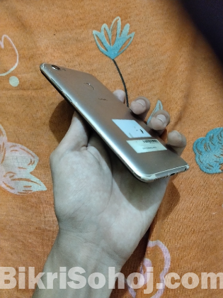 Lava LE9810 ( 3/16 - Excellent Camera! )